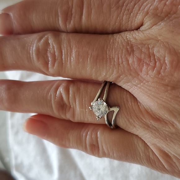 Jewelry - Stainless steel ring